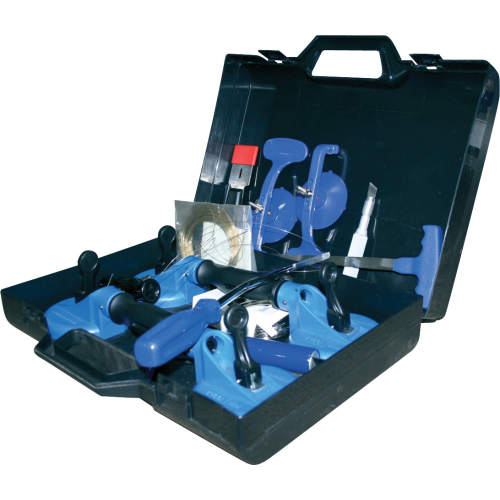 Комплект для вклейки стекол Werkzeugkoffer fur die Scheibenreparatur - 0 л Комплект для вклейки стекол Werkzeugkoffer fur die Scheibenreparatur - 0 л